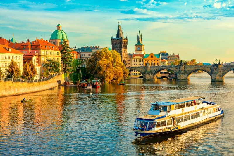 Business  Studies  - Prague
